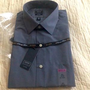 Mens fitted dress shirt